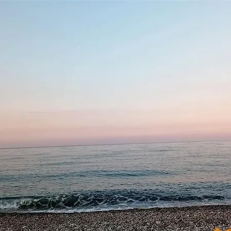 Il Faro Comfort A 500 M Dal Mare Апартаменты Casa Borgorosso