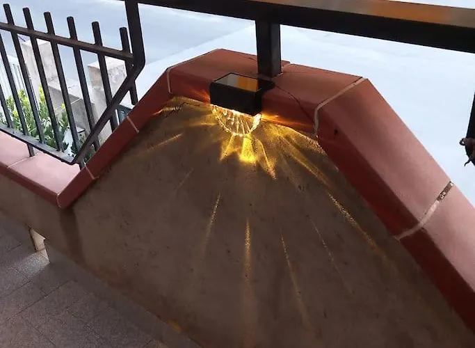 Il Faro Comfort A 500 M Dal Mare アパート