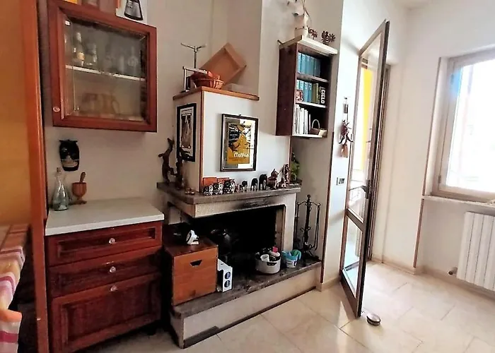 Il Faro Comfort A 500 M Dal Mare アパート